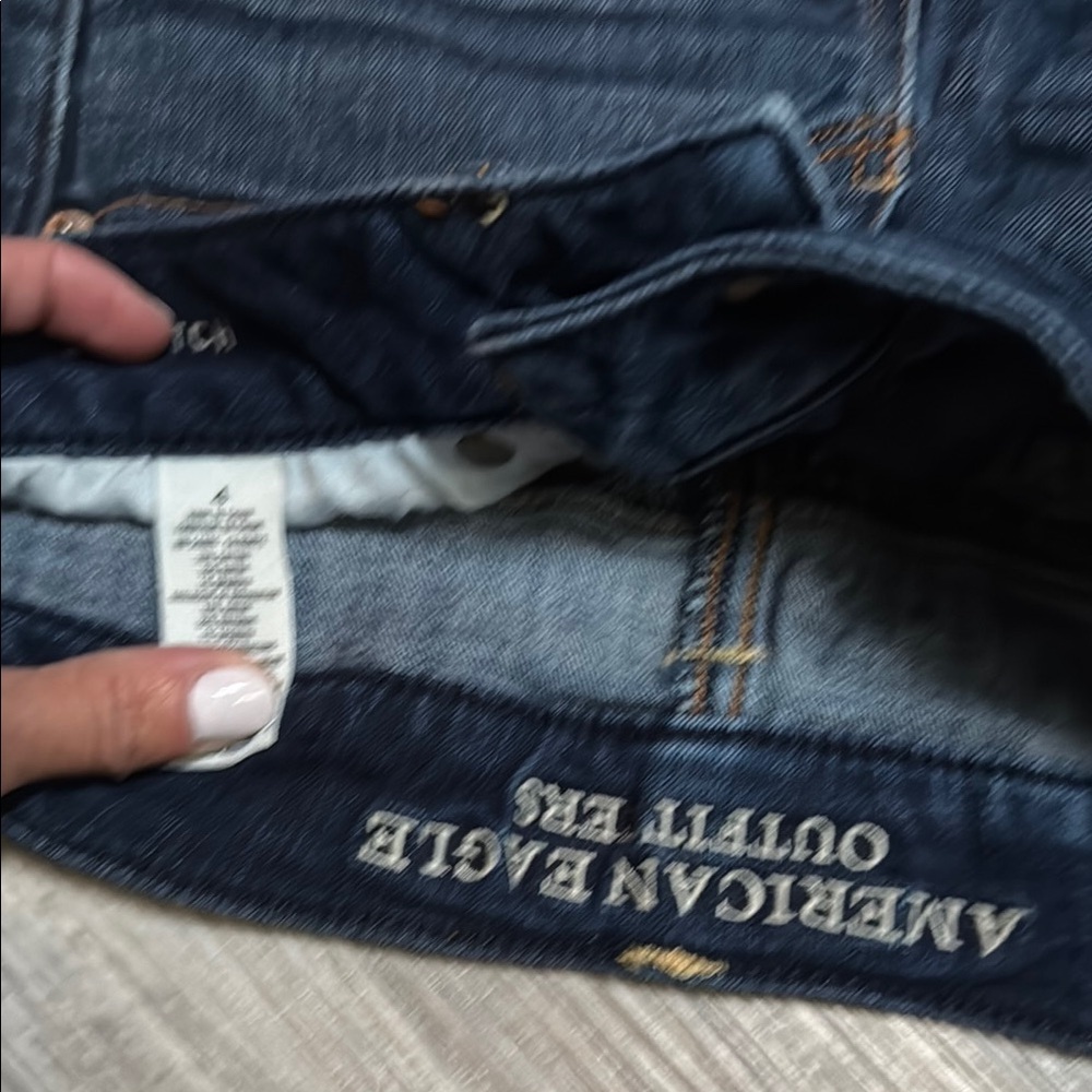 American Eagle Denim Shorts - Picture 2 of 4